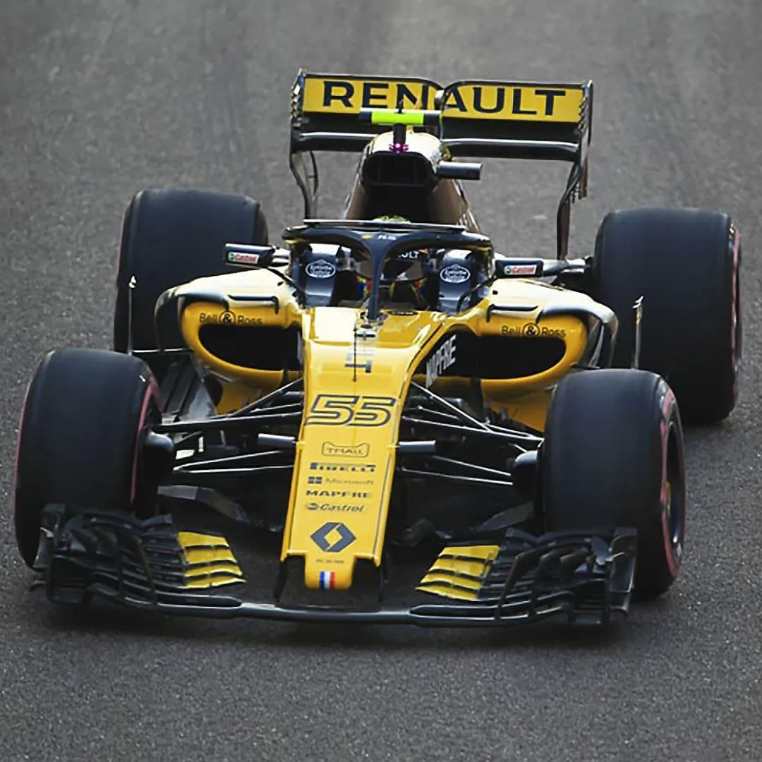 2018 Carlos Sainz Race Renault F1 Suit