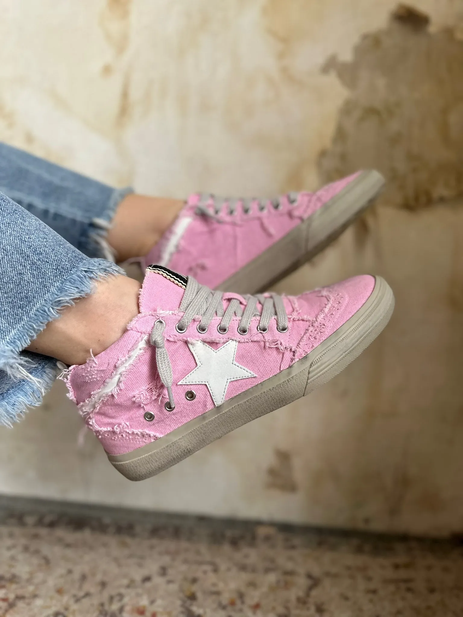 Paulina Pink Distressed Sneakers