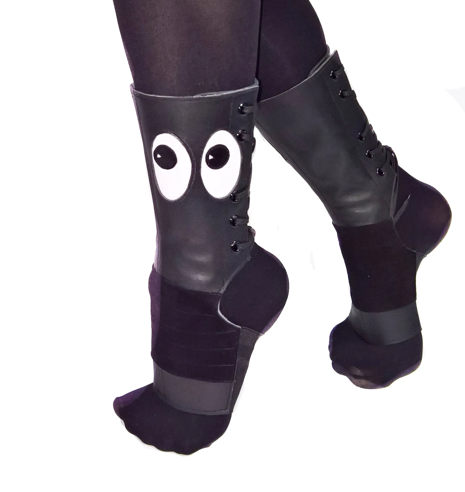 Short PEEKABOO Aerial boots w/ Black & White Eyes