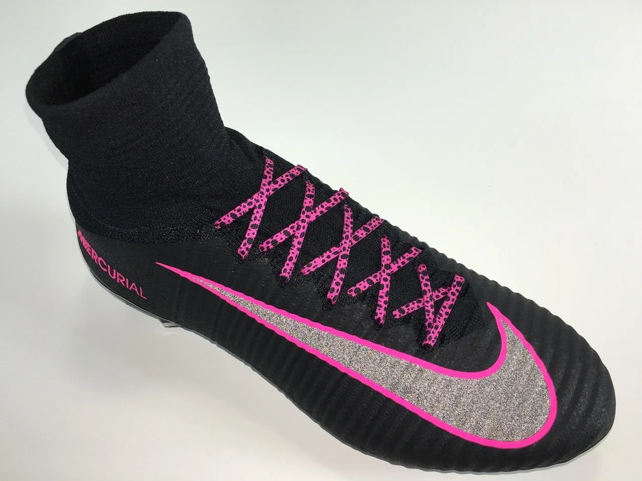 SR4U Laces Pink Premium