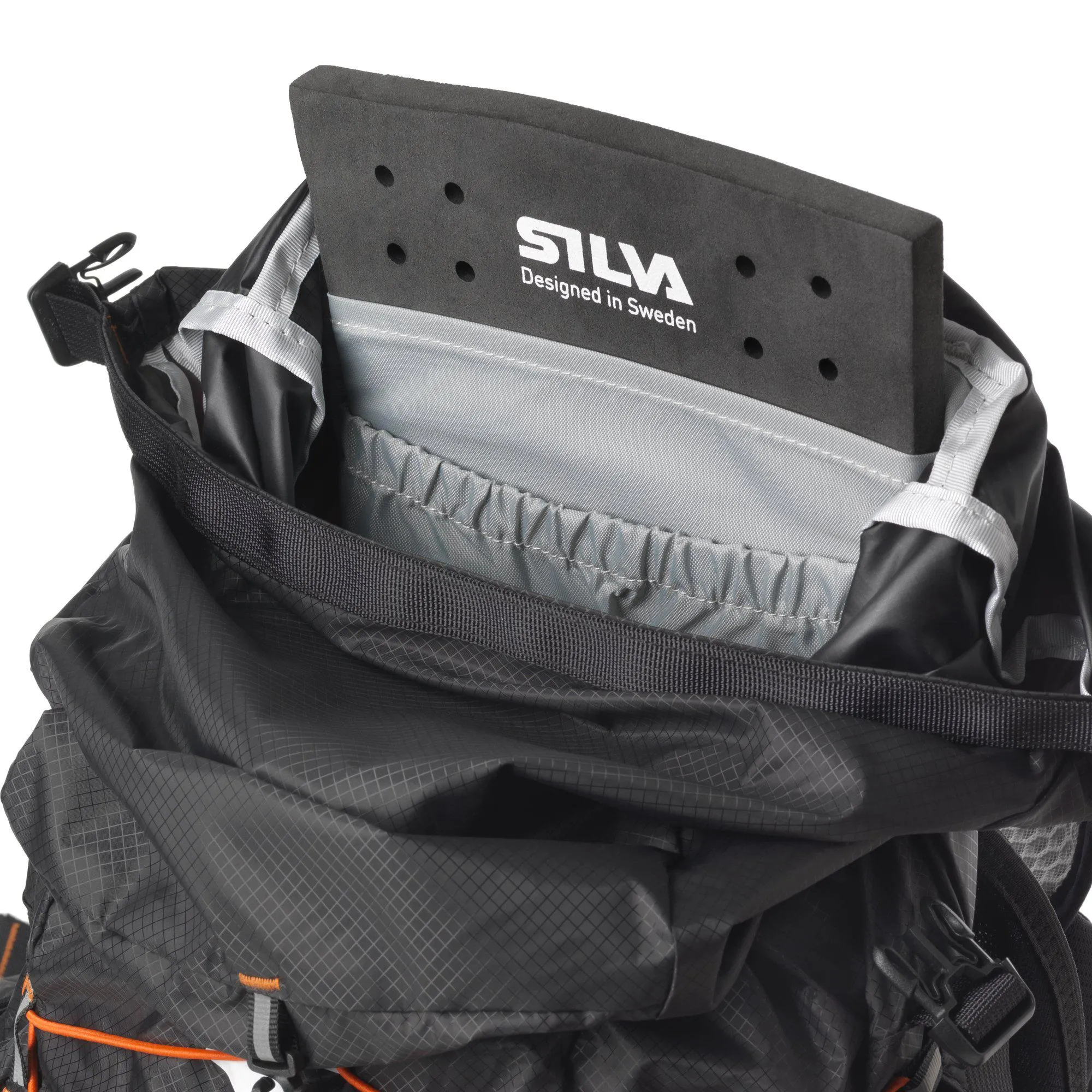 Strive Mountain Pack 23 3