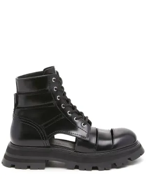 Wander cut-out combat boots