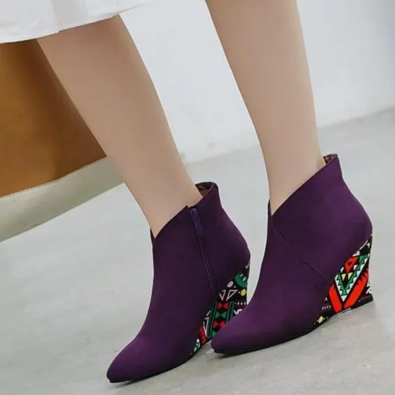 Women fashion v cut pointed toe side zipper ankle wedge boots