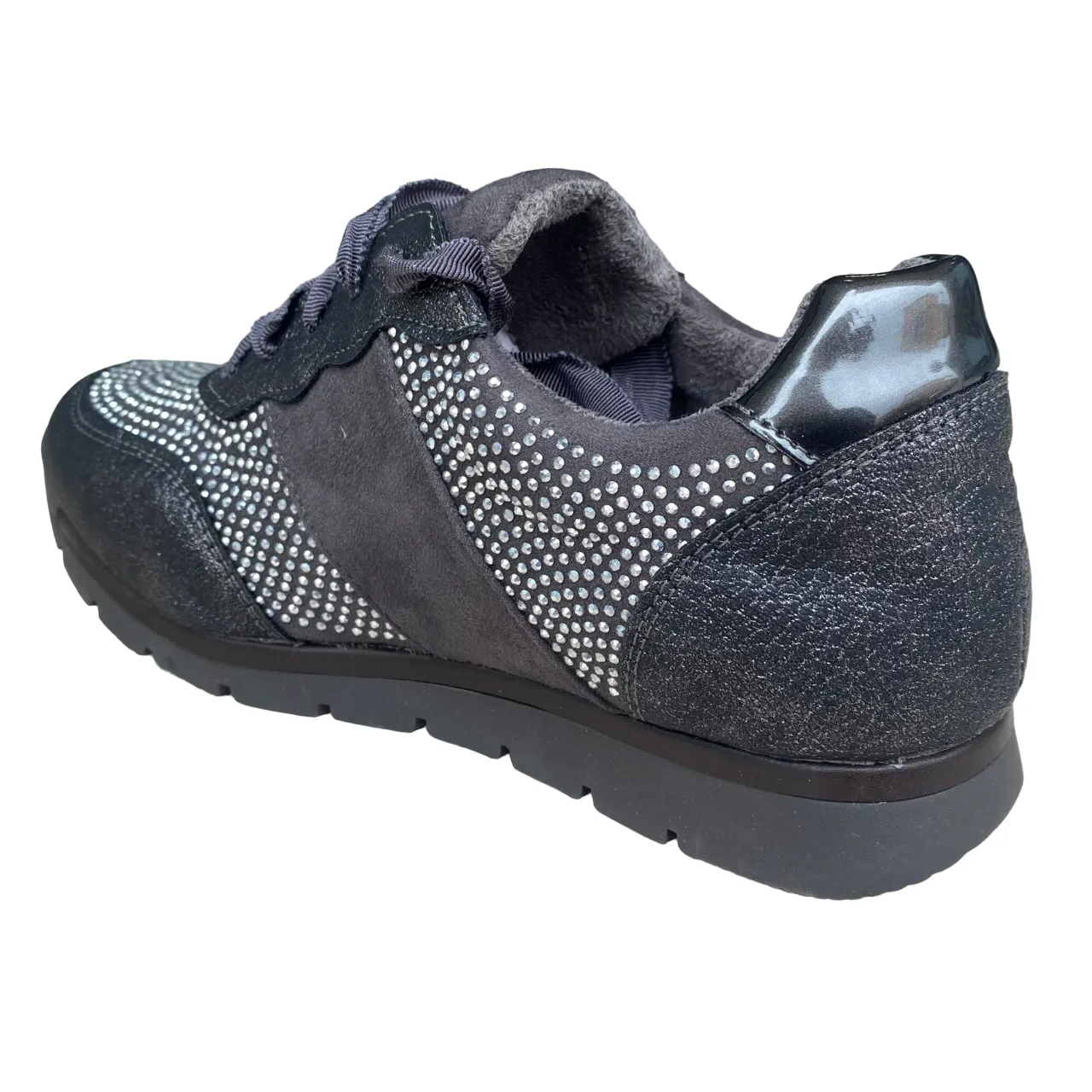 XTI scarpa sneakers da donna con tomaia in camoscio e strass Zapato 55763 grigio